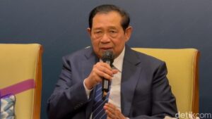 Andi Arief: SBY Pertimbangkan Langkah Hukum atas Fitnah Isu Ijazah Palsu Jokowi