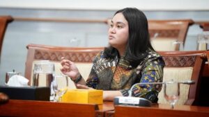 DPR Usul Blokir Seumur Hidup Bonnie Blue Atas Dugaan Lecehkan Bendera Merah Putih