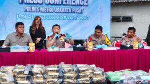 Dua Kurir Sabu 100 Kg Dibekuk, Rencanakan Edarkan ke Jabodetabek Termasuk Kampung Bahari