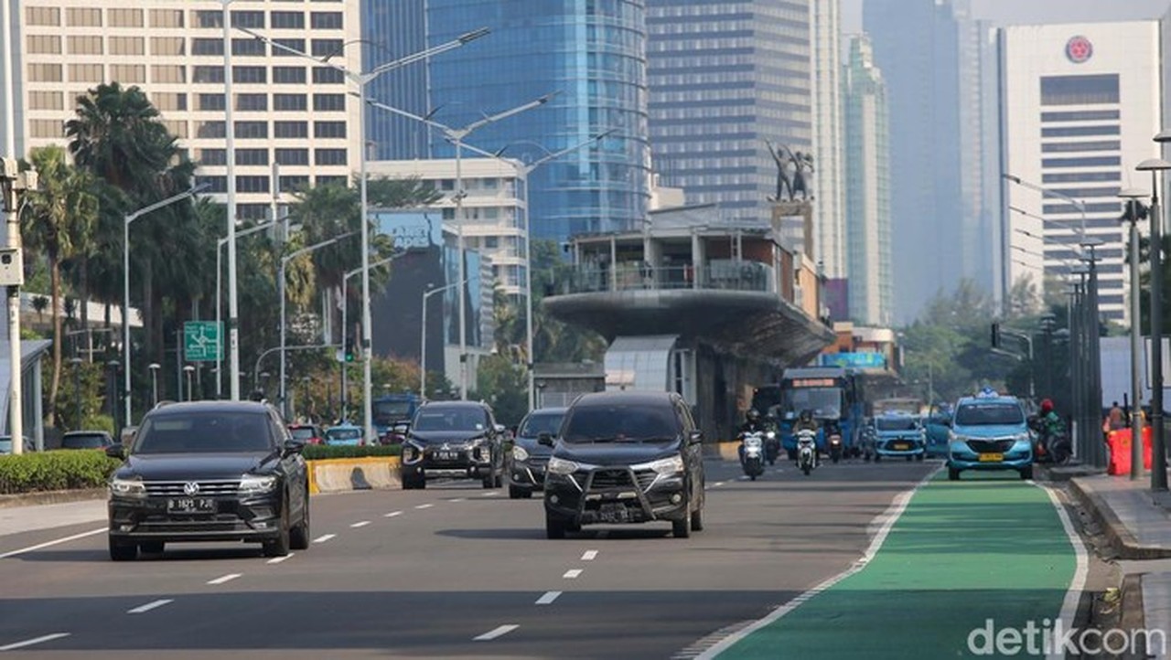 Jalanan Jakarta (foto: Grandyos Zafna/detikcom)