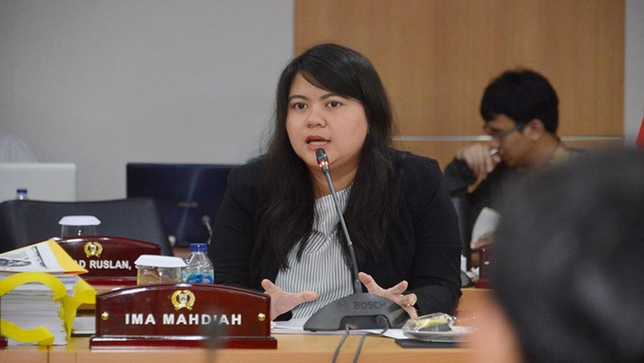 Wakil Ketua Dprd Dki Jakarta, Ima Mahdiah (foto: Situs Dprd Dki Jakarta)