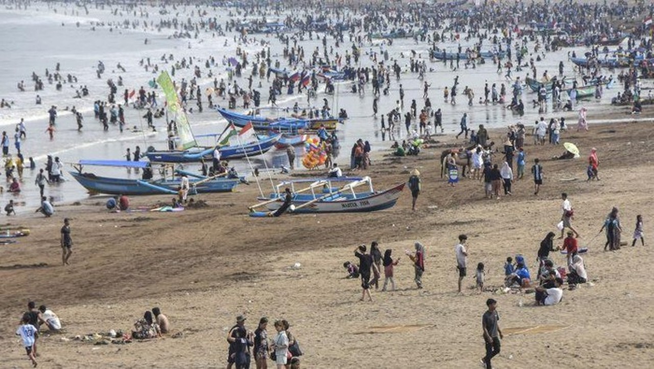 Foto: Pengunjung Wisata Di Jabar (dok Antara)