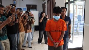 Mahasiswa IT Teror 10 Sekolah di Depok Pakai E-mail Mantan Kekasih, Motif Sakit Hati