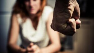 Suami di Depok Aniaya Istri hingga Operasi Mata, Kini Jadi Tersangka