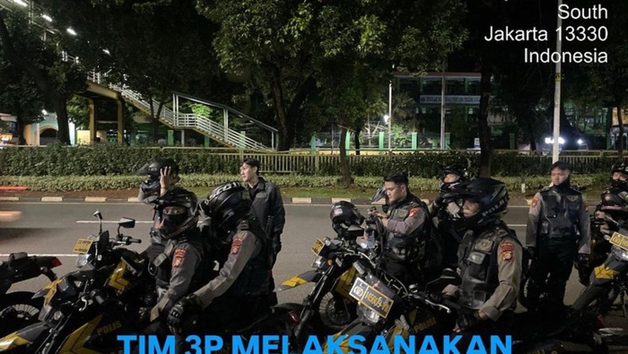 Foto: Polisi Patroli Di Jaktim (dok Istimewa)