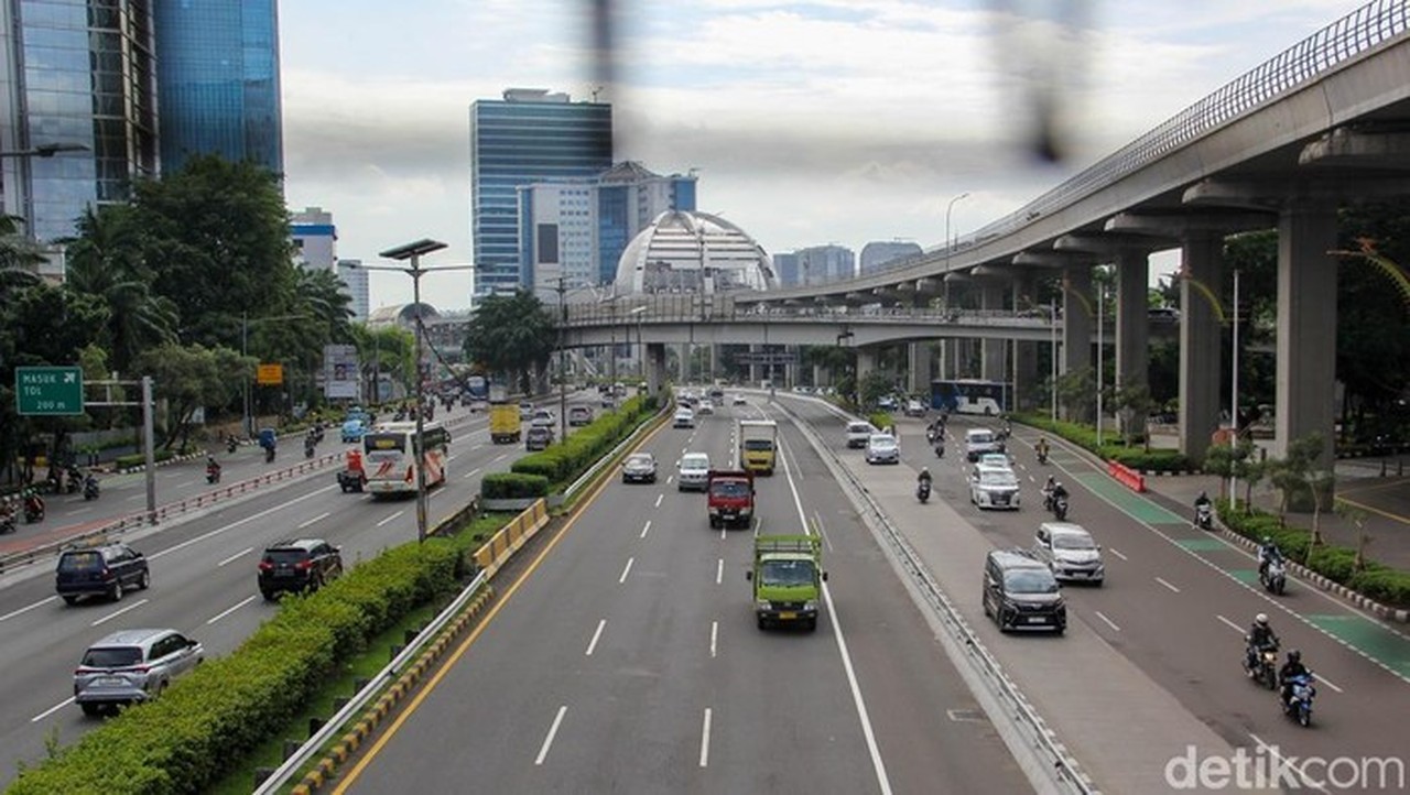 Foto Jalanan Jakarta: (mohammad Farrel/detikfoto)