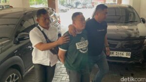 Dua Pengusir Nenek Elina Jadi Tersangka, Satu Masih Buron: Polisi Kejar M Yasin