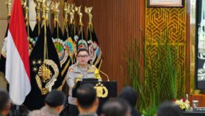 Polri Terbitkan 35 Red Notice untuk Buron Internasional, 810 WNI Korban TPPO Dipulangkan