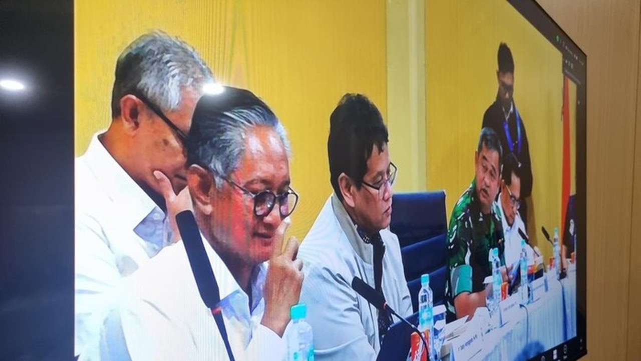 Rapat Koordinasi Bersama Satgas Pemulihan Pascabencana Bersama Pimpinan Dpr Di Banda Aceh. (gibran Maulana Ibrahim/detikcom)