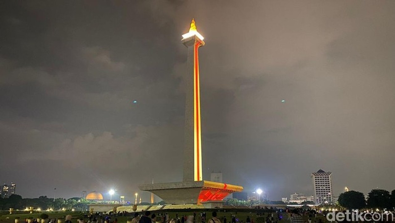 Ilustrasi Monas Di Malam Hari (foto: Wildan/detikcom)