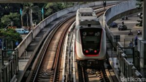 Perayaan Tahun Baru 2026: MRT, LRT, dan Transjakarta Beroperasi Hingga Pukul 02.00 WIB