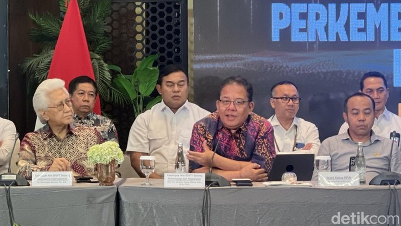 Anggota Kelompok Ahli Bnpt Bidang Kriminologi Dan Kepolisian Adrianus Meliala. (adhfar/detikcom)