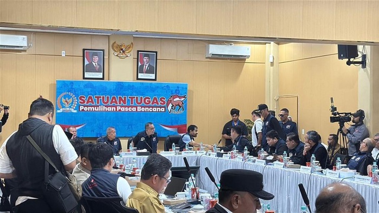 Foto: Rapat Koordinasi Satgas Pemulihan Pascabencana Di Banda Aceh, Aceh (gibran Maulana Ibrahim/detikcom)