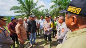 Kapolri Jenderal Listyo Sigit Tinjau Lahan 6,5 Ha untuk Huntap Korban Bencana di Aceh Tamiang