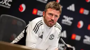 Carrick Jelaskan Alasan Man United Sulit Menang Beruntun di Kandang