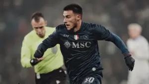 Copenhagen vs Napoli: Skor Imbang 1-1, Delaney Kartu Merah