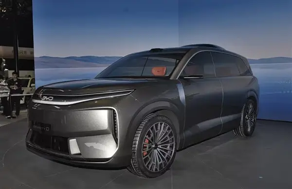 Desain Eksterior Byd Tang 9