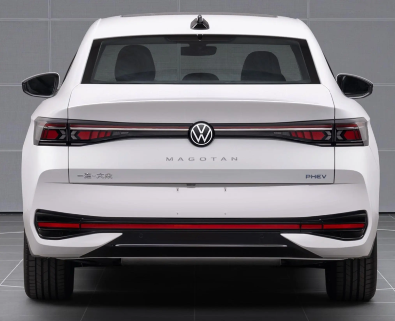 Desain Eksterior Volkswagen Magotan Phev 2