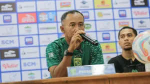 Era Baru Persebaya Bersama Bernardo Tavares, Uston Nawawi Resmi Ditunjuk Sebagai Direktur Teknik