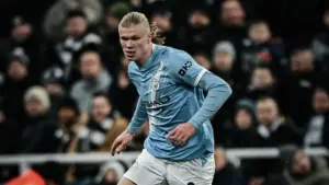 Erling Haaland Minta Maaf usai Manchester City Kalah Memalukan 1-3