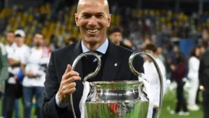 FFF Mulai Dekati Zinedine Zidane untuk Gantikan Didier Deschamps di Timnas Prancis Usai Piala Dunia 2026