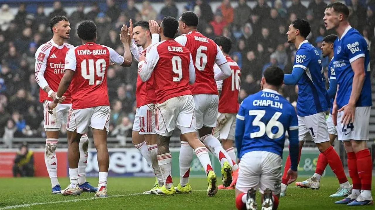 Hasil Portsmouth Vs Arsenal Hattrick Martinelli Dan Dominasi Bola Mati Loloskan The Gunners