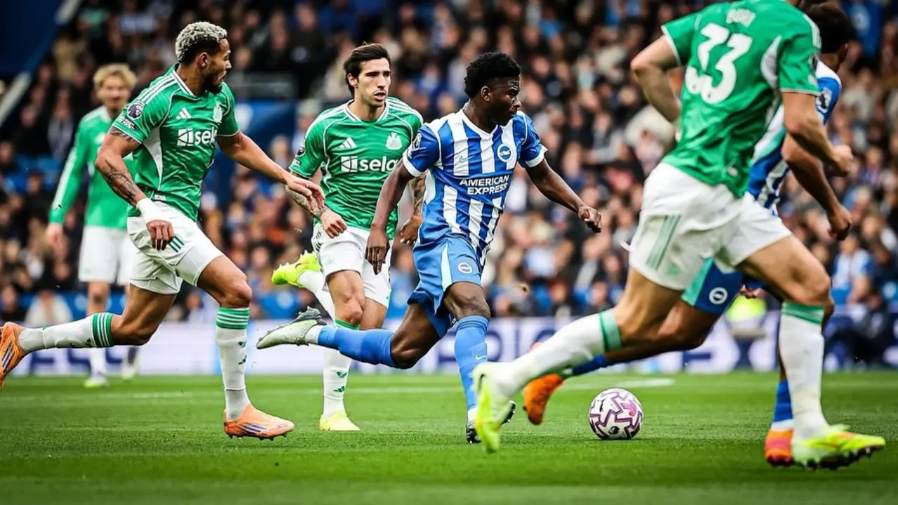 Jaap Stam Sarankan Man United Rekrut Carlos Baleba Untuk Gantikan Casemiro