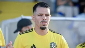 Kepergok di Stasiun Tegalluar, Gelandang Brasil Lucas Cardoso Segera Gabung Persib?