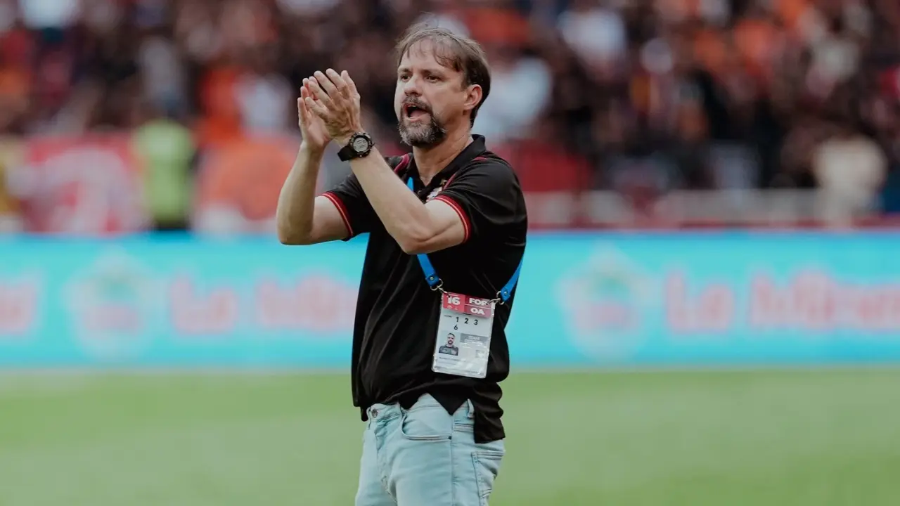 Meski Lima Pemain Absen Pelatih Persija Tetap Optimistis Hadapi Madura United Di Putaran Kedua