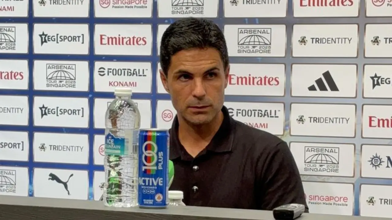 Mikel Arteta Balas Pertanyaan Tajam Wartawan Dengan Tatapan Maut Jelang Arsenal Vs Leeds