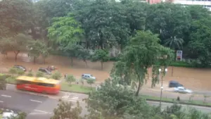 Pantauan TMC: Banjir Picu Gangguan Lalu Lintas di Beberapa Titik Jakarta Pagi Ini