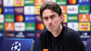 Pelatih Tottenham Ungkap Kondisi Randal Kolo Muani Usai Kecelakaan Mobil