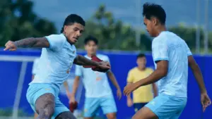 Persib Batasi Belanja Pemain, Bojan Hodak Ungkap Alasan di Baliknya