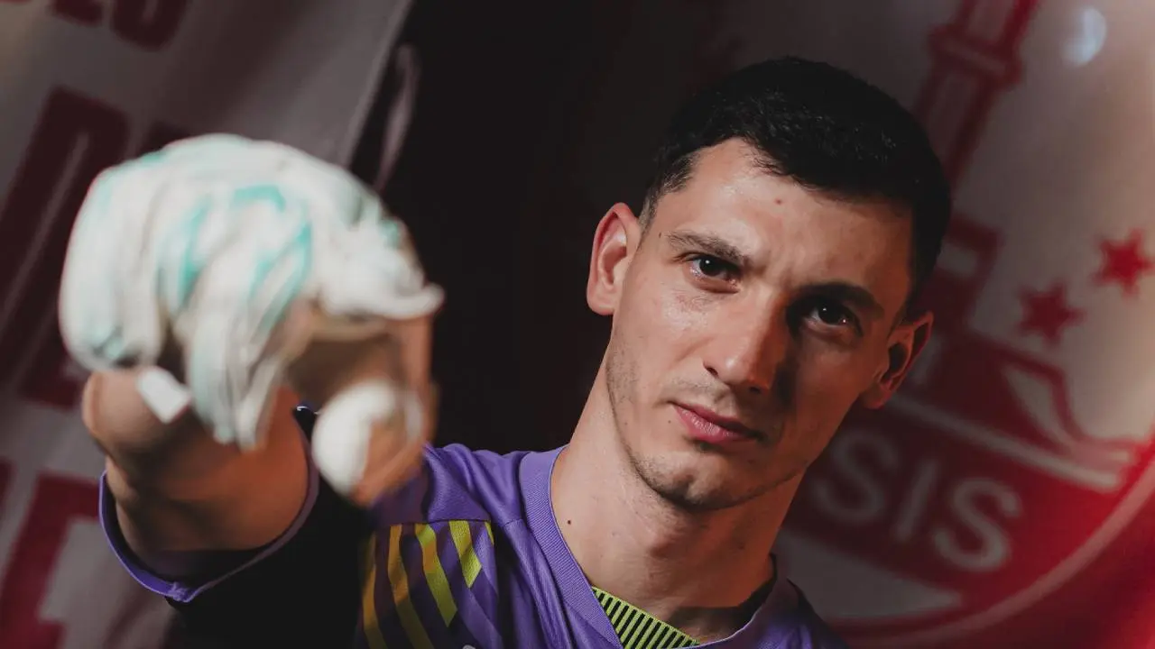 Persis Solo Resmi Boyong Kiper Dan Bek Tengah Asal Serbia, Fokus Benahi Lini Belakang