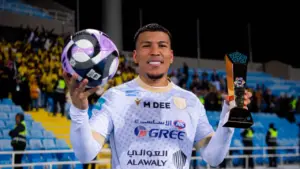 Roger Martinez Menggila dengan Hattrick, Al-Taawon 10 Pemain Taklukkan Al Riyadh 3-1