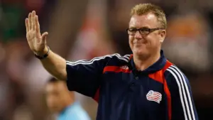 Steve Nicol Ingatkan Xabi Alonso: Jangan Latih Manchester United, Itu Seperti Masuk ke Dalam Api