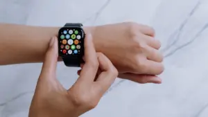 Study Ungkap Apple Watch Terbukti Lebih Cepat Deteksi Gangguan Jantung