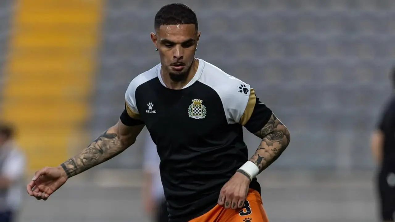 Tembus Rp 13 Miliar Layvin Kurzawa Bakal Jadi Pemain Termahal Kedua Di Persib Setelah Thom Haye
