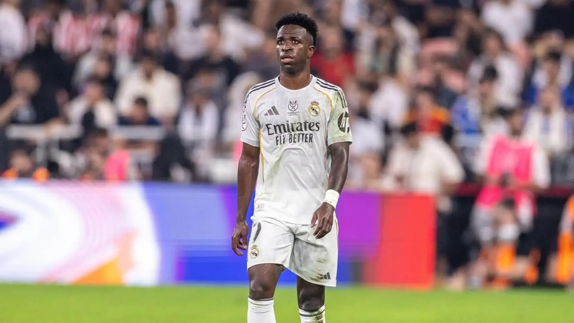 Vinicius Jr Dicemooh Suporter Real Madrid Di Santiago Bernabeu Saat Menang Lawan Levante
