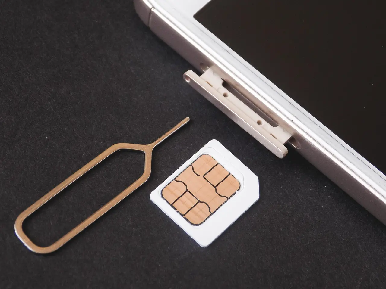 Alasan Pemerintah Wajibkan Registrasi SIM Card Pakai Rekam Wajah Mulai 2026