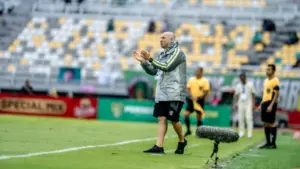 Bernardo Tavares Bangun Kedalaman Skuad Persebaya, Fokus pada Tiga Pemain Anyar Brasil