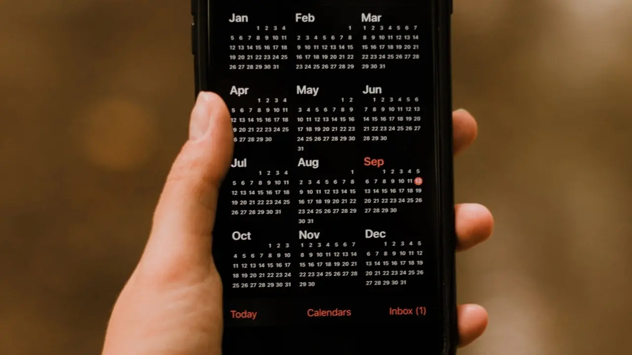Besok Libur Apa Cek Apakah 16 Januari 2026 Tanggal Merah Dan Jadwal Long Weekend