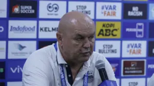 Bursa Transfer: Bojan Hodak Konfirmasi Perburuan Pemain Baru Persib Dimulai