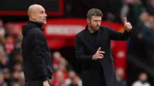 Carrick: Keputusan Mainkan Maguire adalah Keputusan Risiko Terukur yang Berhasil