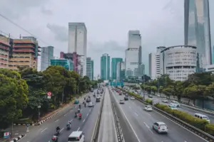 Cuaca Jabodetabek Hari Ini 25 Januari 2026: Jakarta hingga Bogor Berpeluang Diguyur Hujan