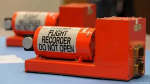 Tim SAR Gabungan Temukan Black Box Pesawat ATR 42-500