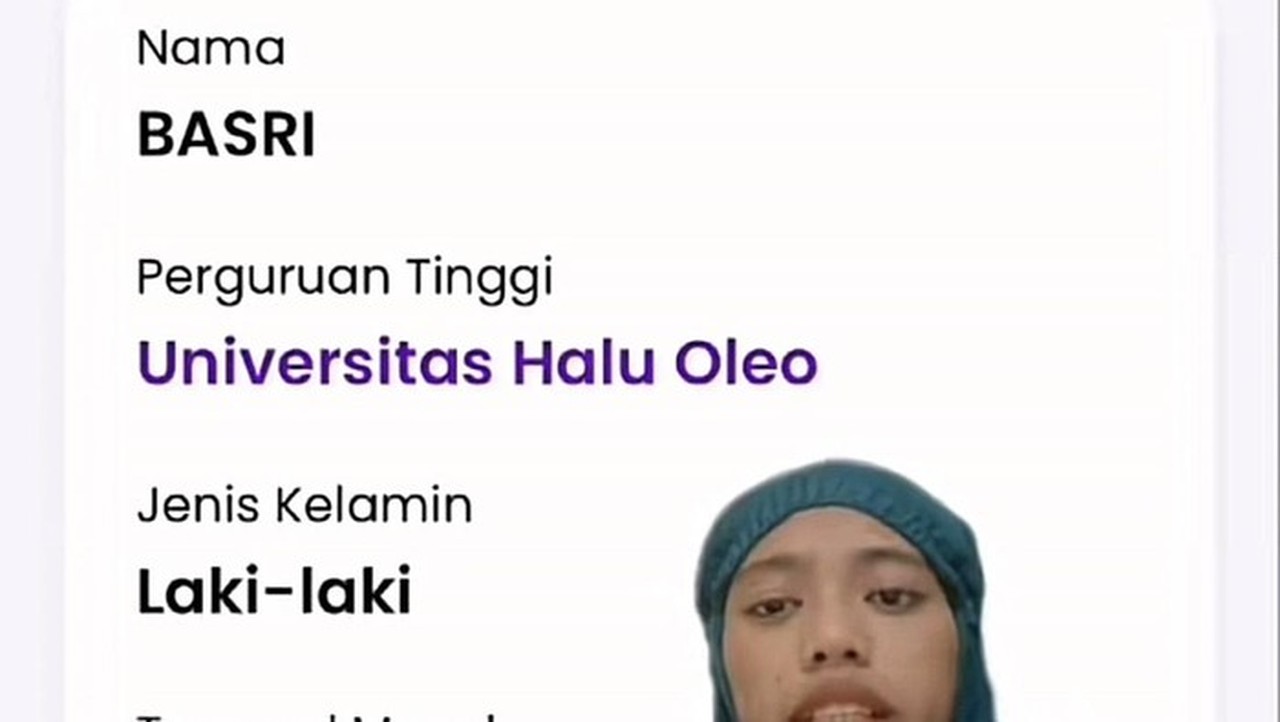 Foto: Tangkapan Layar Alumni Uho Kendari Mengeluhkan Namanya Hilang Di Pddikti Dan Berganti Dengan Nama Orang Lain. (dok. Istimewa).