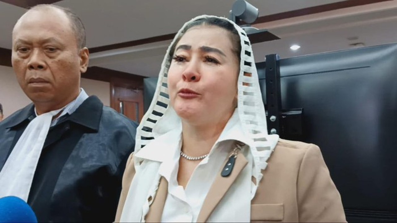 Foto: Hasnaeni 'wanita Emas' (wilda/detikcom)