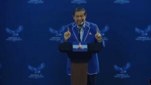 SBY Terganggu Tudingan Ikut Campur Isu Ijazah Palsu Jokowi, Pertimbangkan Langkah Hukum