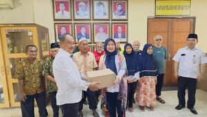Peringati HUT ke-80, Ditintelkam Polda Metro Jaya Berbagi Kasih di Panti Lansia Jakarta